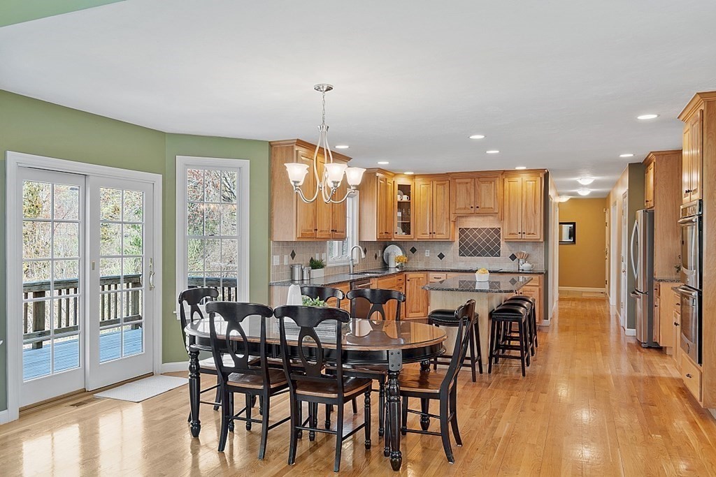 8 Autumn Ridge Road Berlin, MA 01503 - Photo 9 of 42 Gallery Image 9