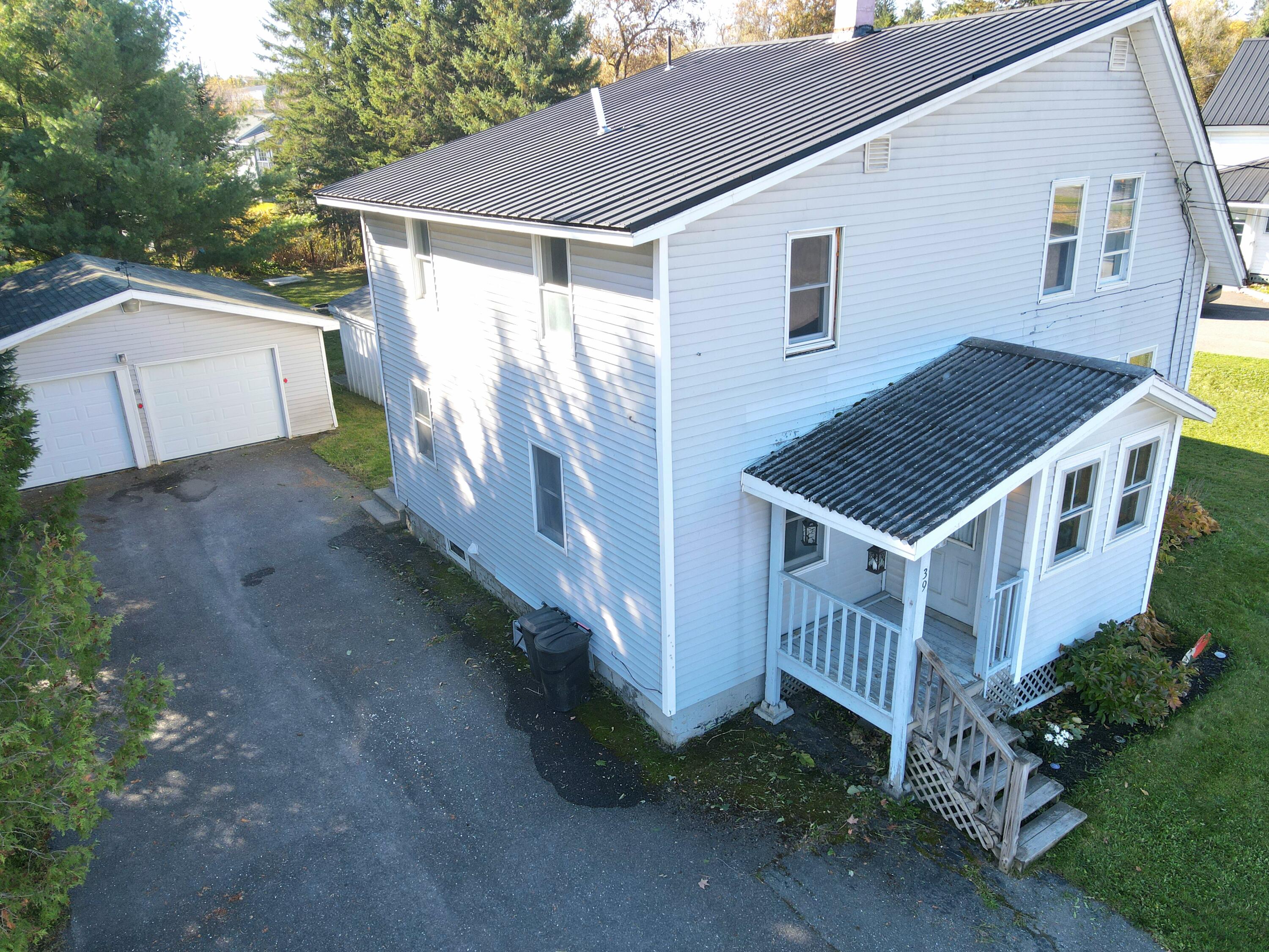 39 Washington Street Caribou, ME 04736 - Photo 3 of 33 dji_fly_20251011_103600_986_176020024266