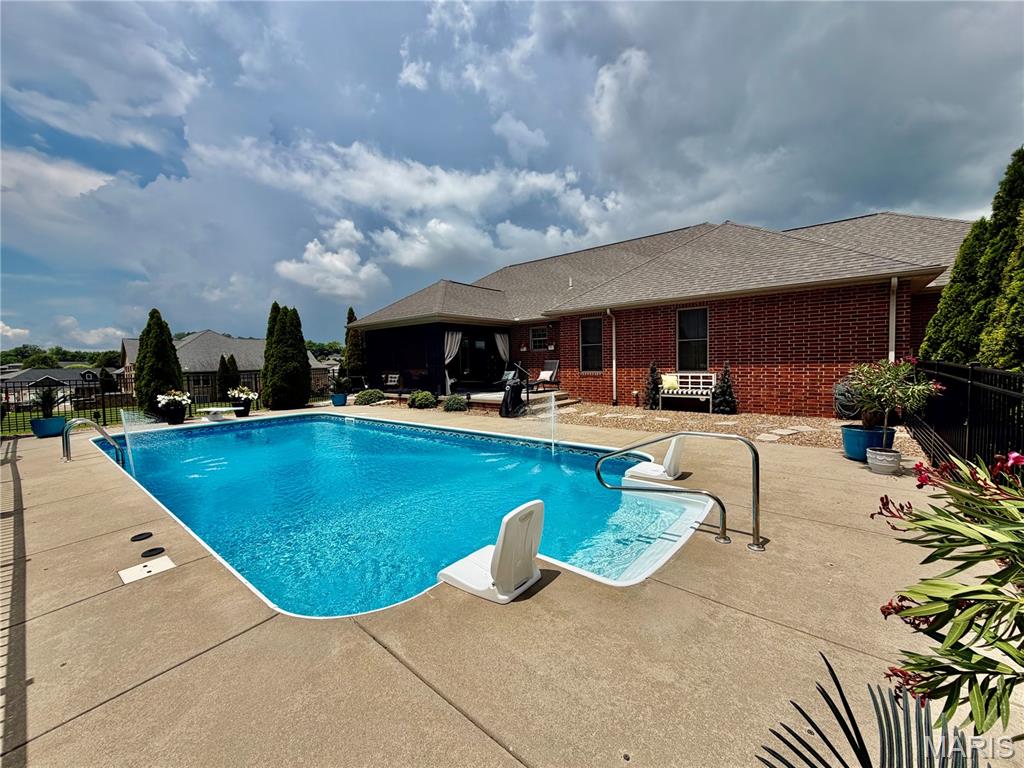 1561 Chimney Spring Court Jackson, MO 63755 - Photo 8 of 12