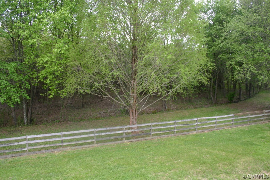 2541 Broad St Road Gum Spring, VA 23065 - Photo 8 of 16 Gallery Image 8