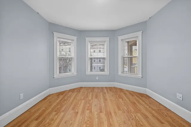 $3,300 | 25 Howes Street, Unit 2, Boston, MA 02125