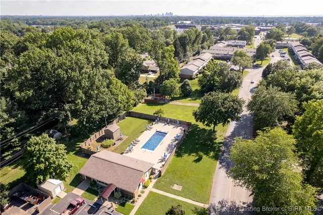 $132,900 | 3157 Wooded Way, Jeffersonville, IN 47130