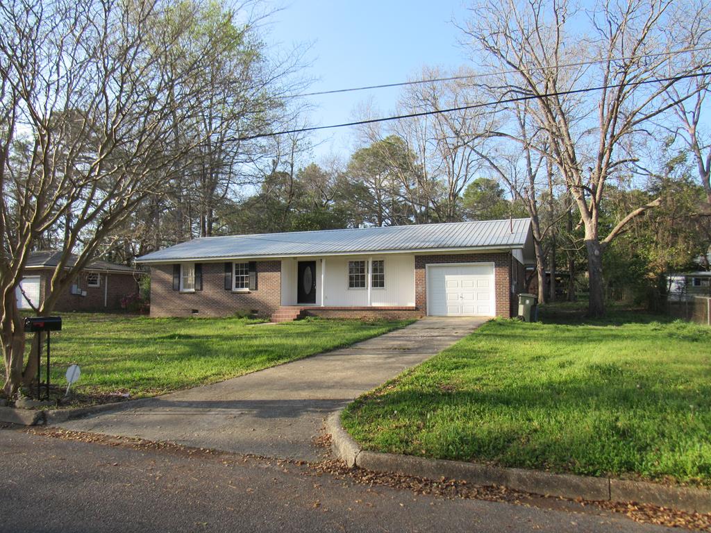 902 Deborah Street Dothan, AL 36301 - Photo 1 of 9 Main View