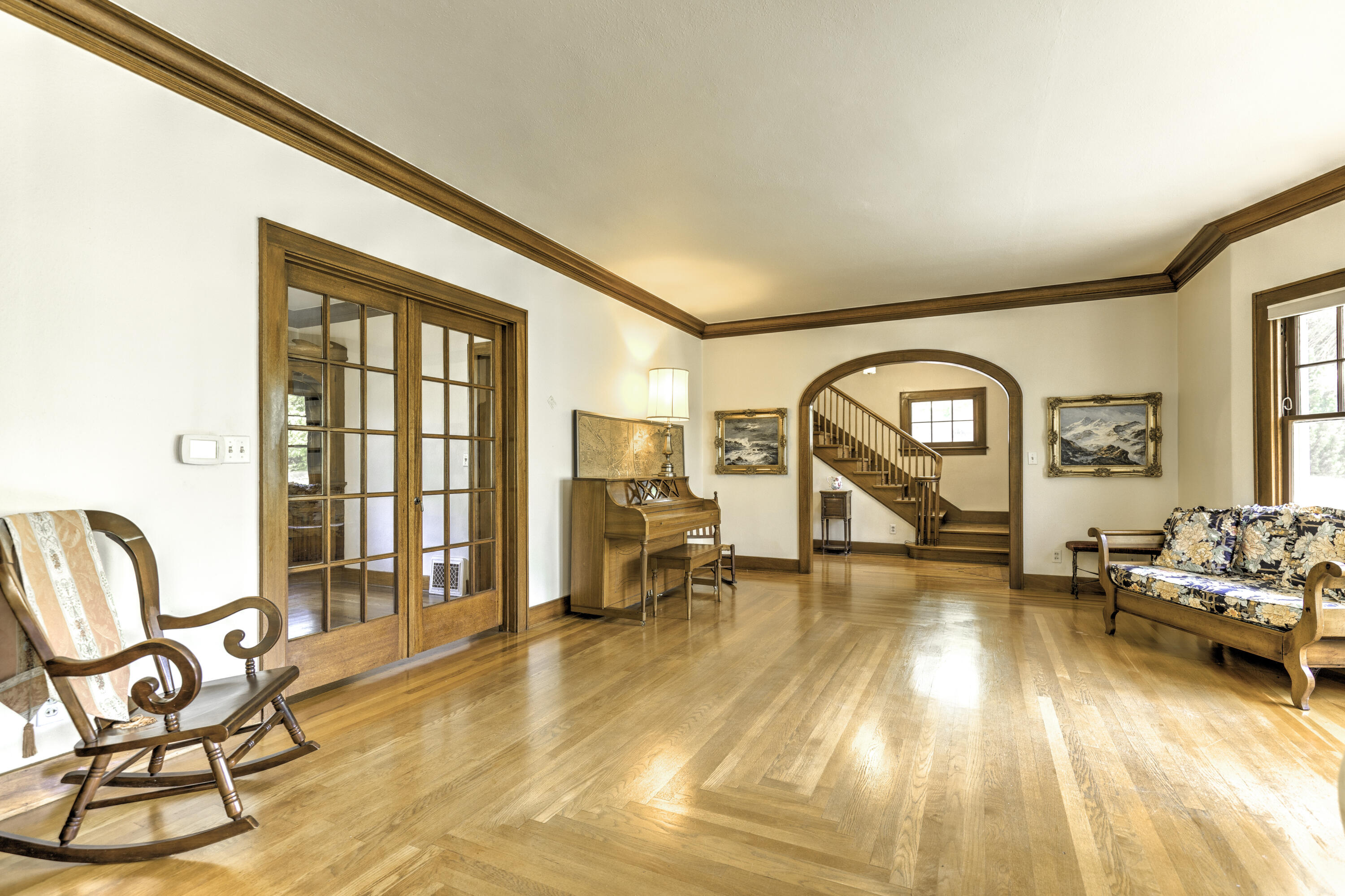 2419 Hillcrest Road Medford, OR 97504 - Photo 25 of 63 797A9001_2_3_4_5-Edit-Edit