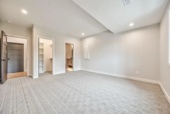 $1,025,190 | 9718 West 176th Terrace, Overland Park, KS 66013