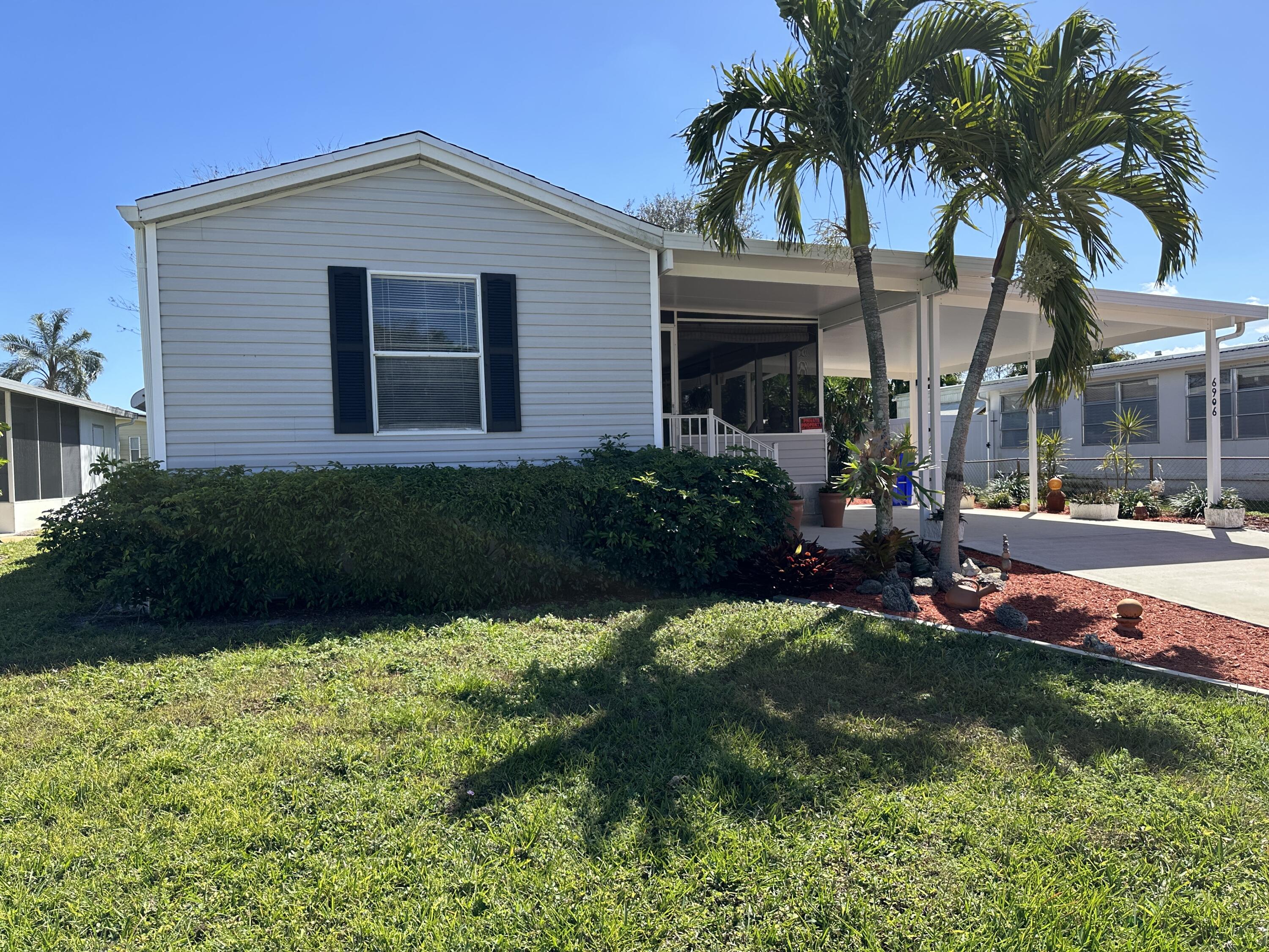 6906 Southeast Amendment St  