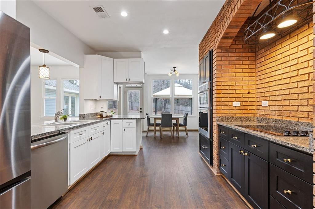 3616 Cherry Ridge Boulevard Decatur, GA 30034 - Photo 12 of 52