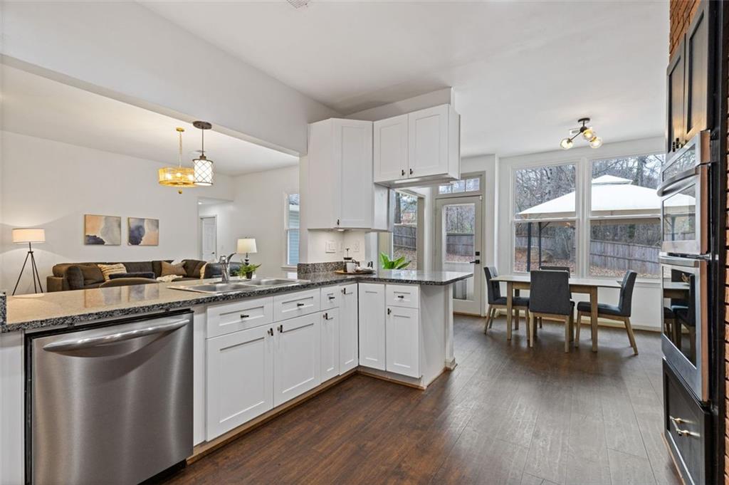 3616 Cherry Ridge Boulevard Decatur, GA 30034 - Photo 13 of 52