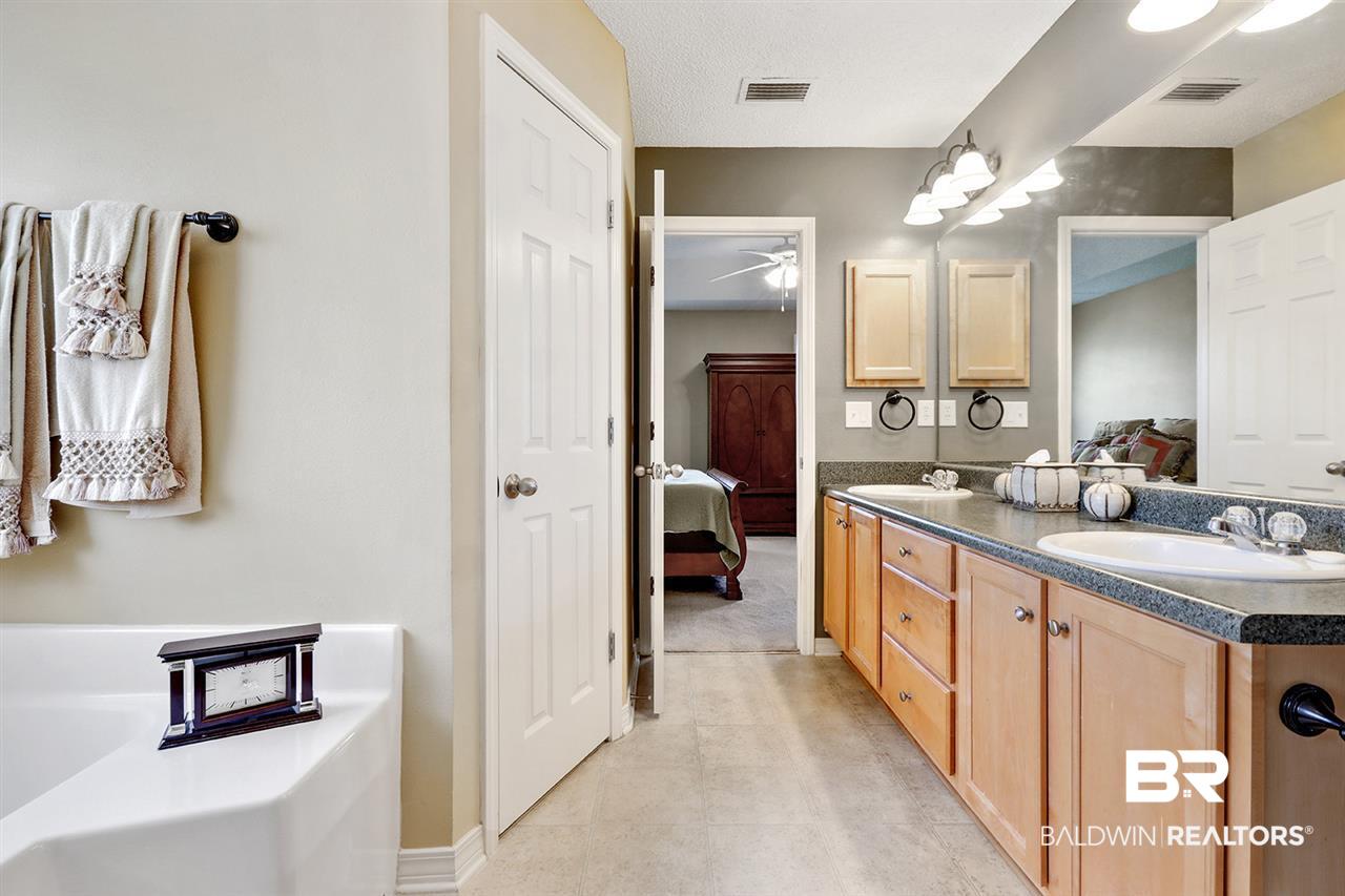 17885 Fancy Boulevard Foley, AL 36535 - Photo 12 of 22