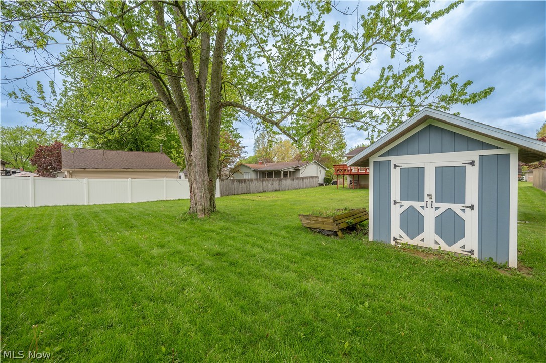 4829 New Road Austintown, OH 44515 - Photo 46 of 49