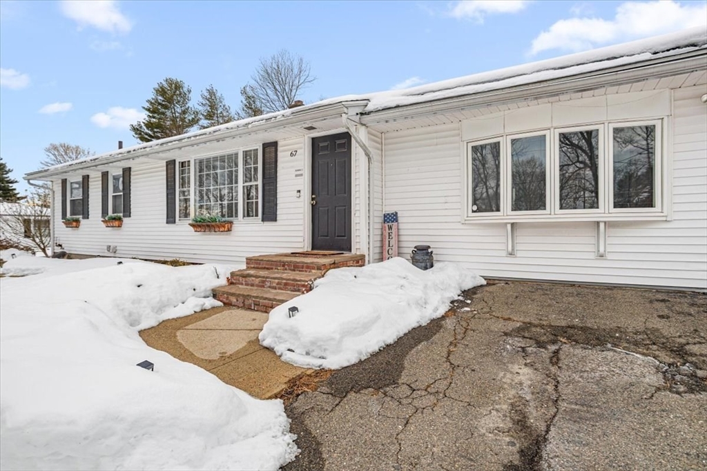 67 Jeannine Road Bellingham, MA 02019 - Photo 1 of 27 Gallery Image 1