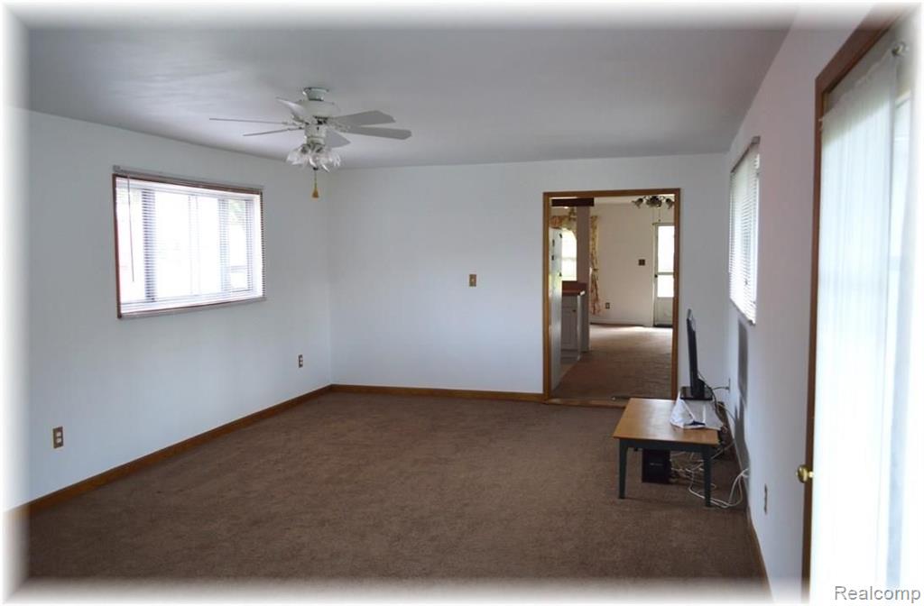 3212 Avon Manor Road Rochester Hills, MI 48307 - Photo 16 of 41