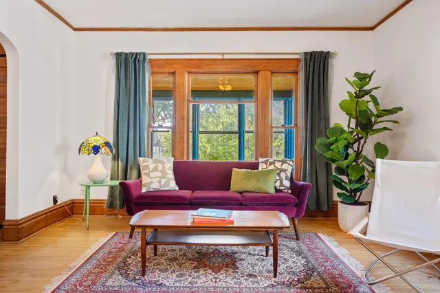 $525,000 | 2101 Scudder Street, St. Paul, MN 55108