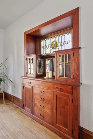 $525,000 | 2101 Scudder Street, St. Paul, MN 55108