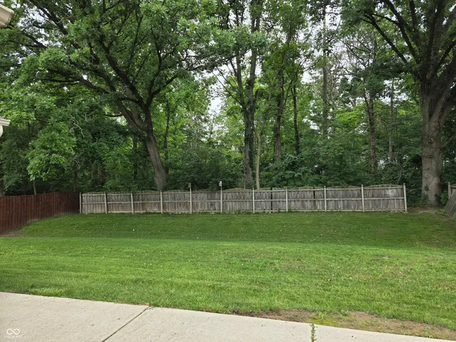 $323,188 | 7440 Oakview Drive, Avon, IN 46123