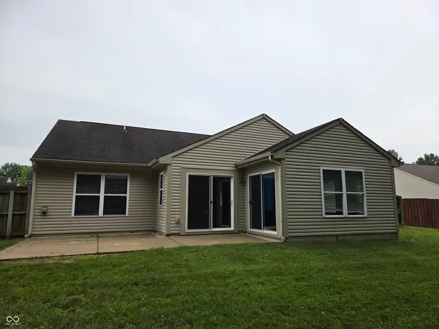 $323,188 | 7440 Oakview Drive, Avon, IN 46123