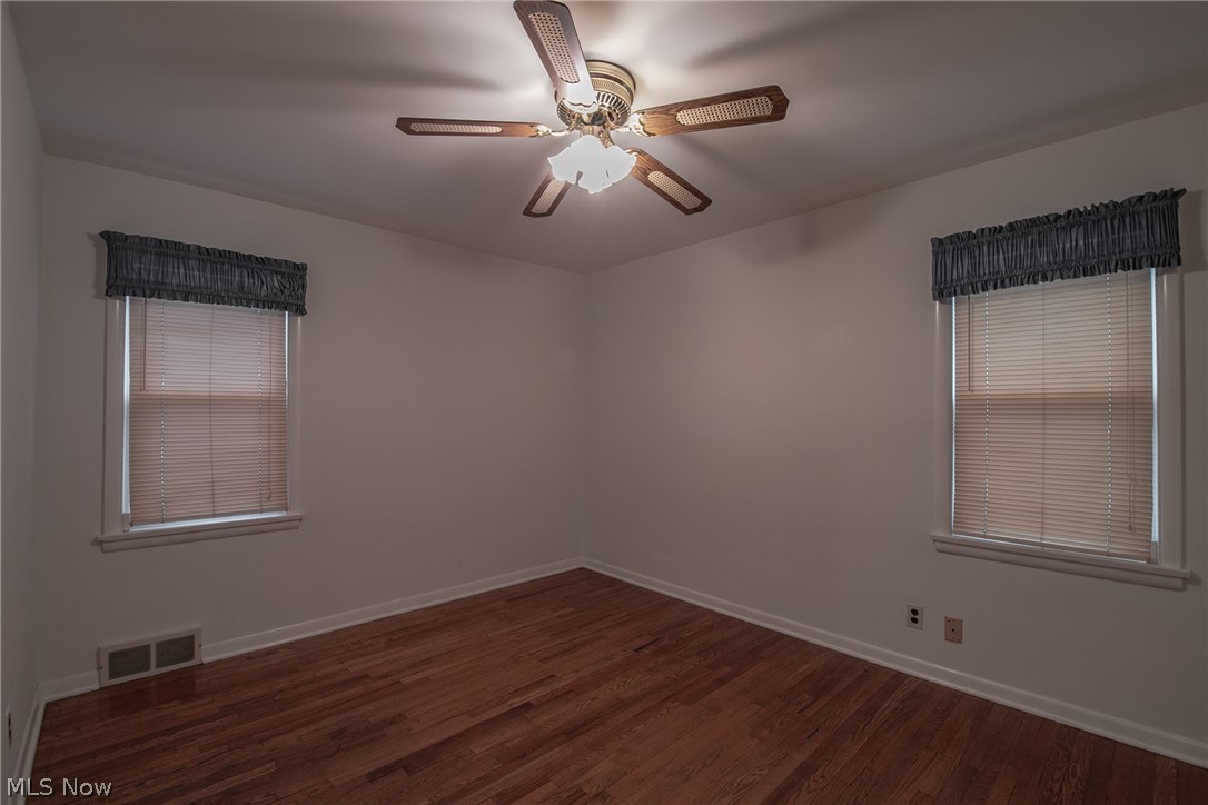 3937 Lancaster Road Cleveland, OH 44121 - Photo 12 of 20