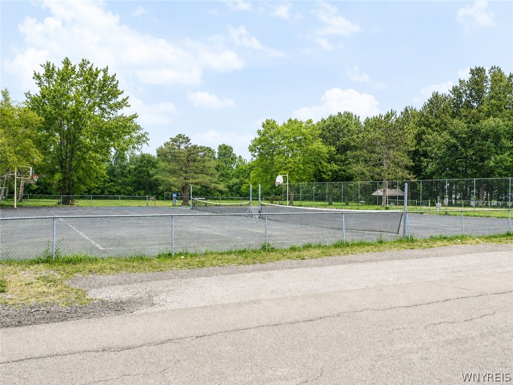 6515 Burke Road Hamburg, NY 14085 - Photo 17 of 19