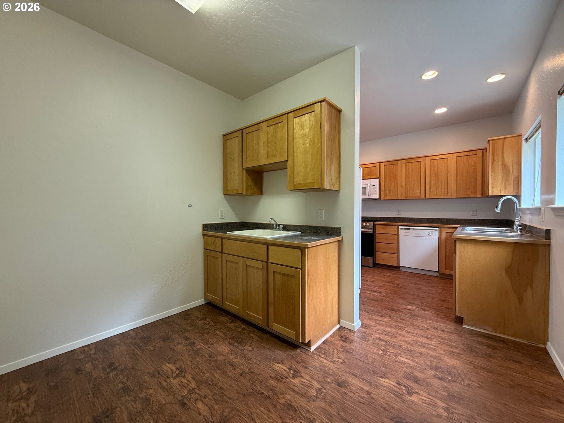 815 Old County Road, Unit 5 Brookings, OR 97415 - Photo 27 of 42 Gallery Image 27