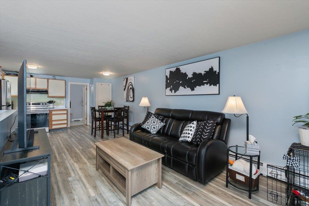 13 Batchelder Avenue, Unit 2 Manchester, NH 03103 - Photo 5 of 25