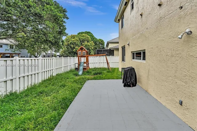 $5,200 | 10301 Panama Street, Cooper City, FL 33026