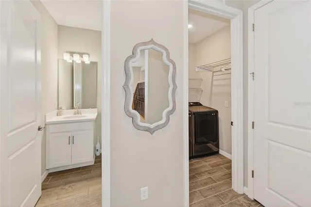 $4,400 | 10109 Milky Way Circle, Sarasota, FL 34241