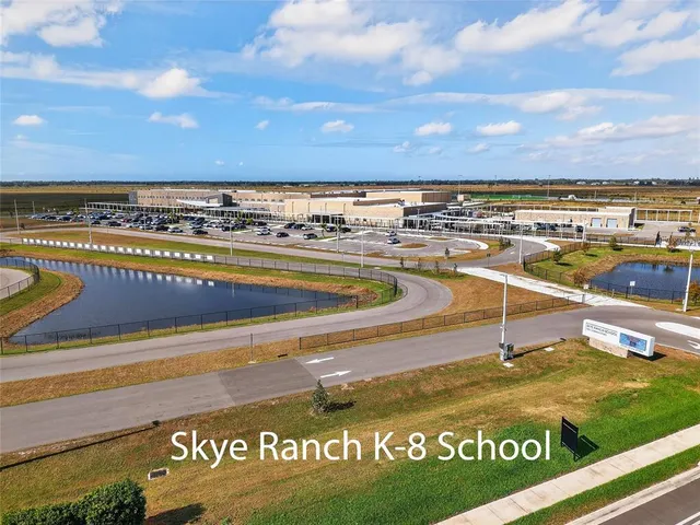 $4,400 | 10109 Milky Way Circle, Sarasota, FL 34241