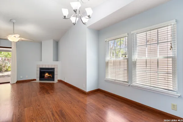 $1,295 | 9929 Village Briar, San Antonio, TX 78250