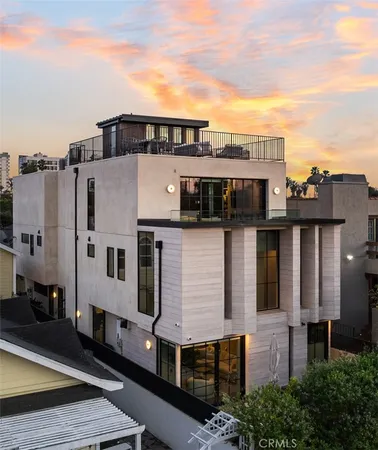 $5,795,000 | 442 Sherman Canal, Venice, CA 90291