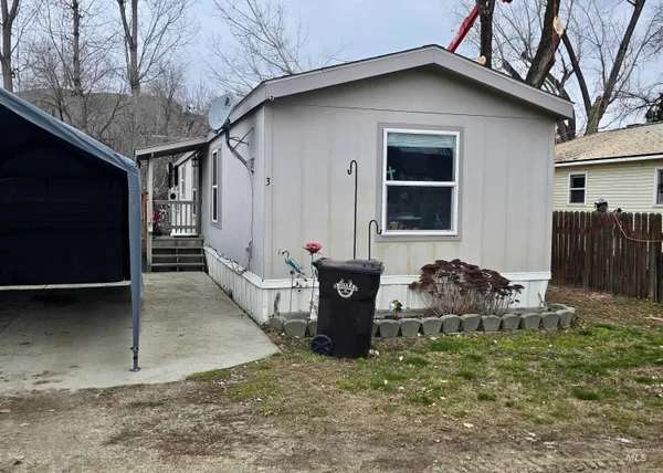 $749,900 | 109 Adams Street, Horseshoe Bend, ID 83629