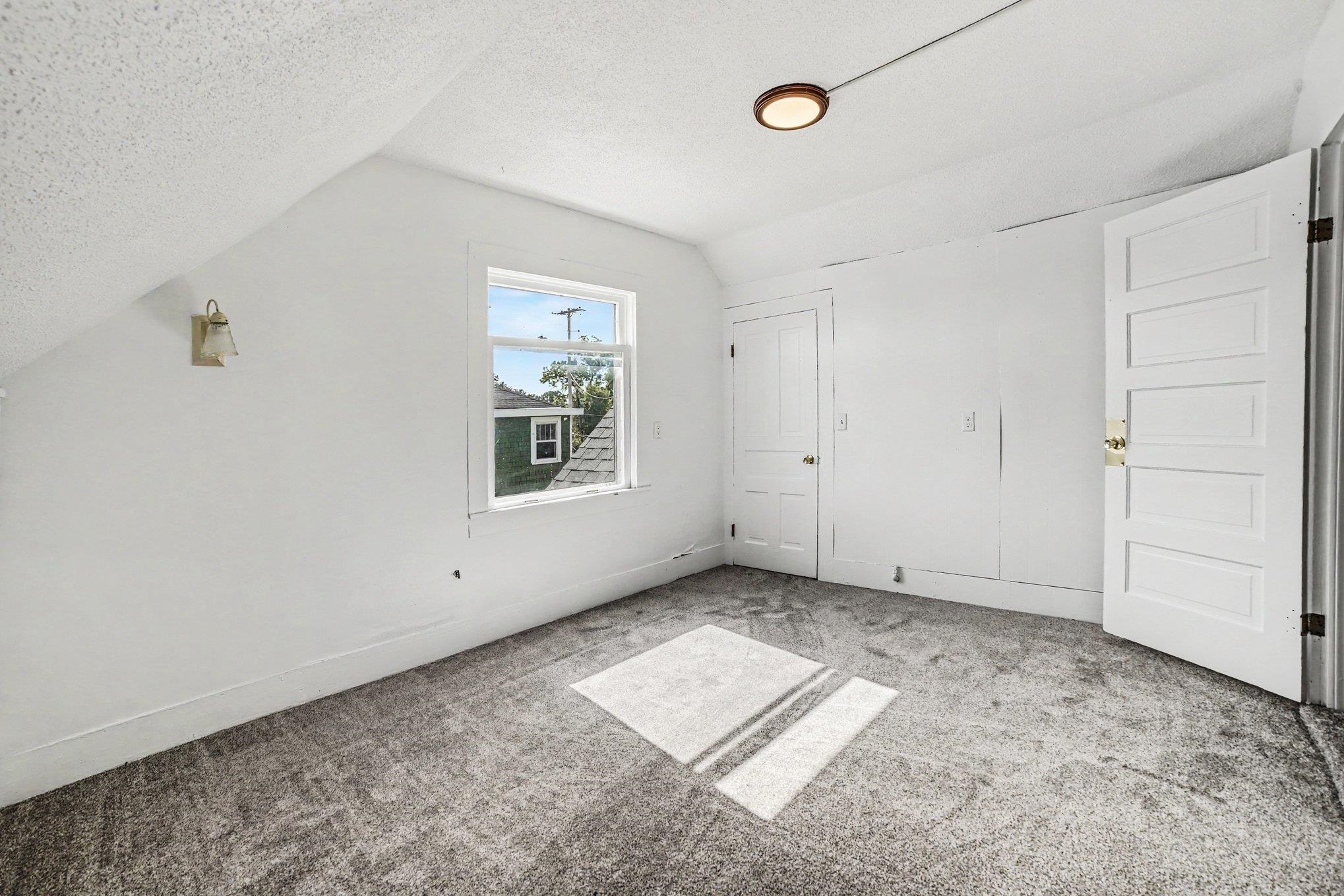 236 East Center Street Alma, MI 48801 - Photo 29 of 46