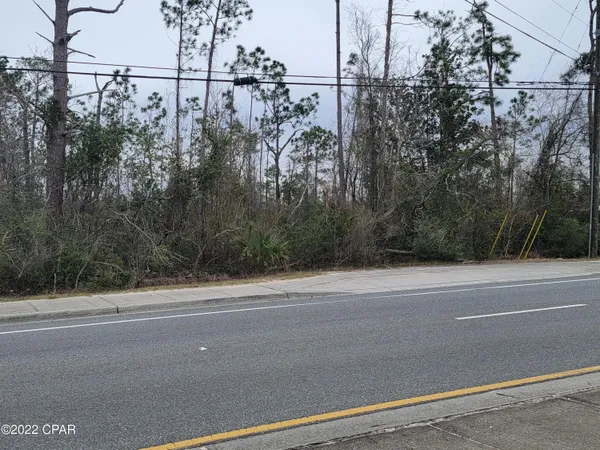 $450,000 | 6860 Hwy 77 Southport, Southport, FL 32409