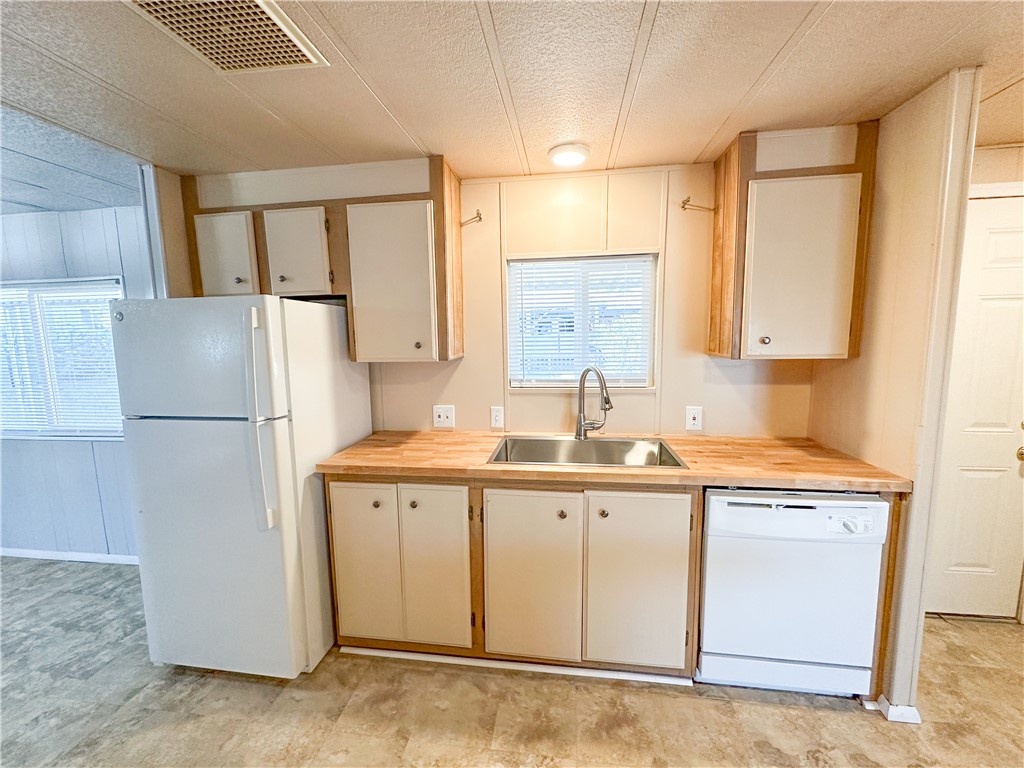 541 Ramar Road Bullhead City, AZ 86442 - Photo 25 of 68