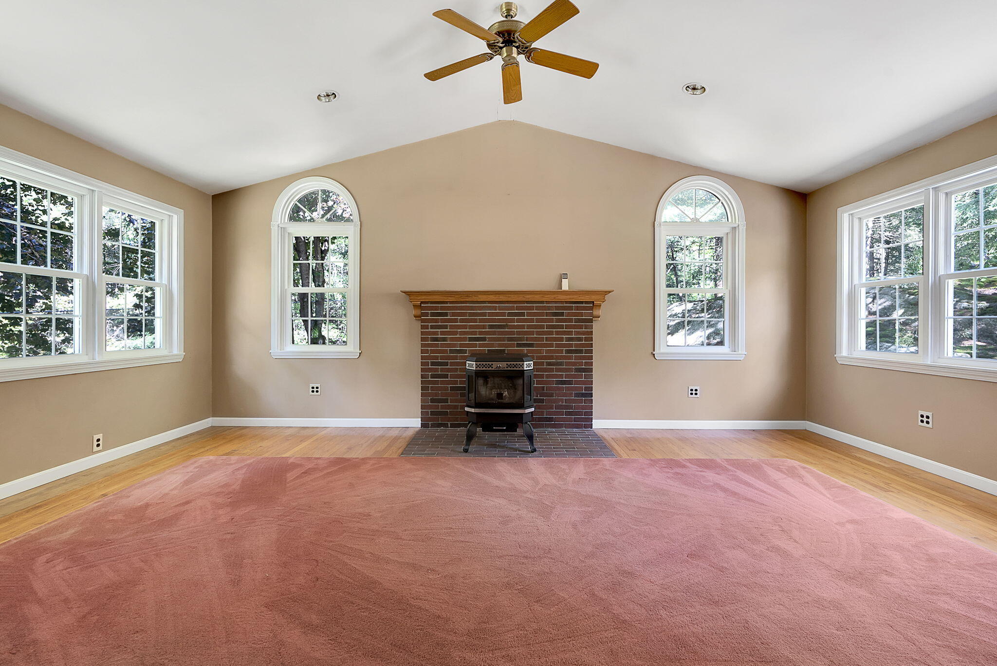 501 Cobbs Bridge Road New Gloucester, ME 04260 - Photo 22 of 69 Great room