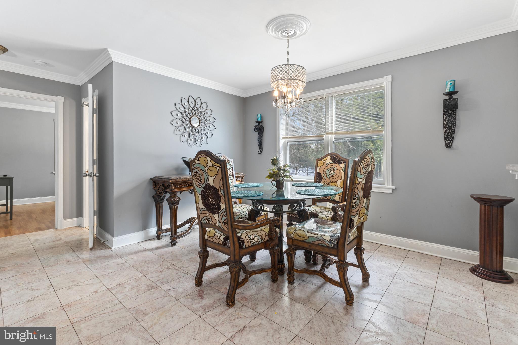 4129 Buckman Road Alexandria, VA 22309 - Photo 8 of 28 Dining room off kitchen.