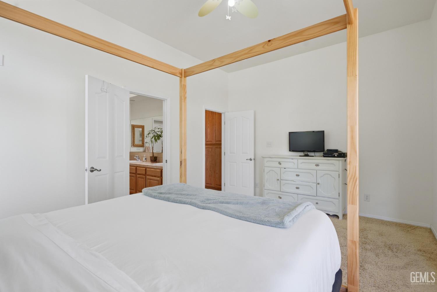 Undisclosed Address Bakersfield, CA 93308 - Photo 23 of 50