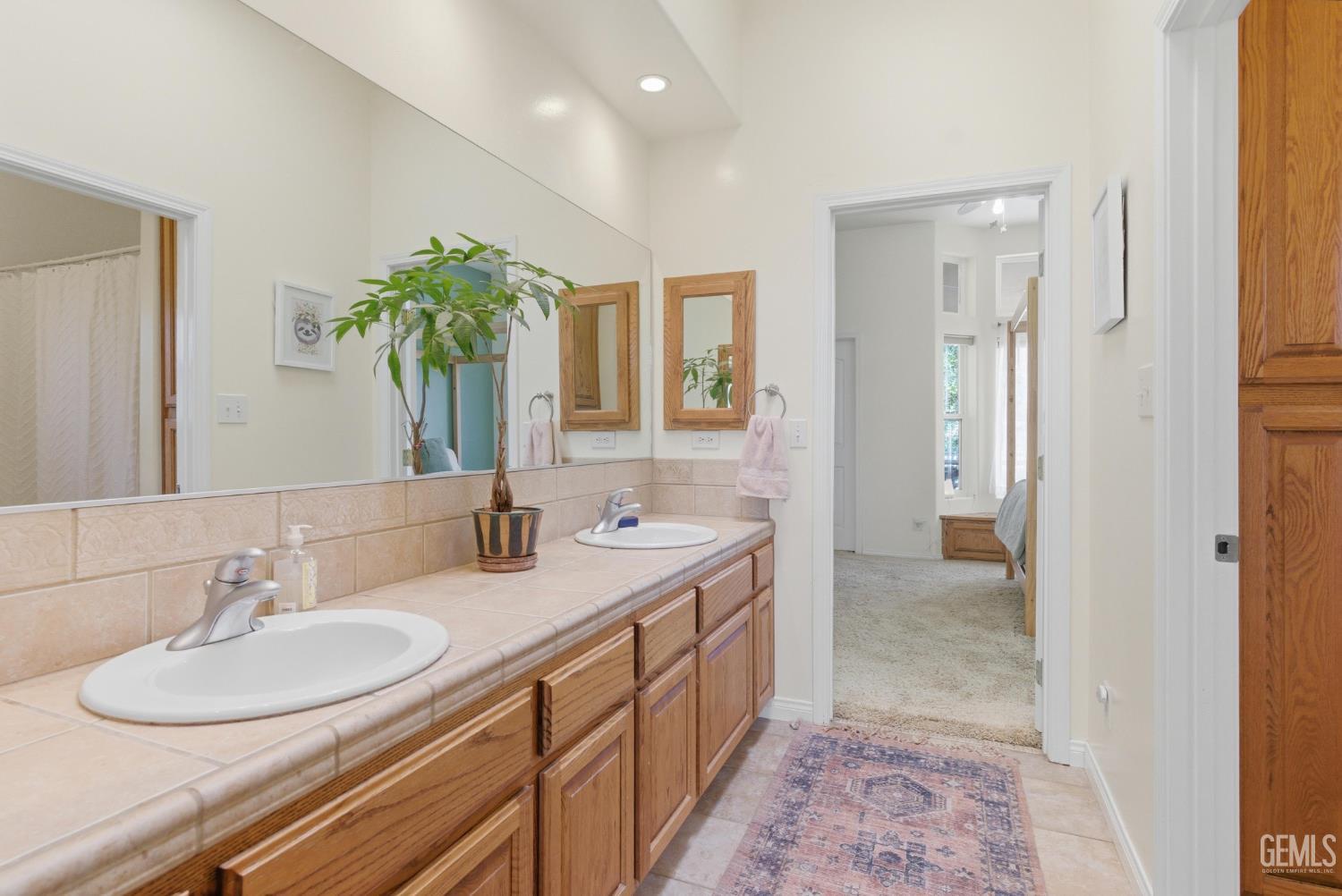 Undisclosed Address Bakersfield, CA 93308 - Photo 25 of 50