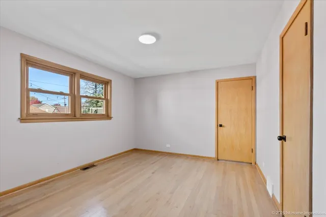 $515,000 | 9733 South Springfield Avenue, Evergreen Park, IL 60805