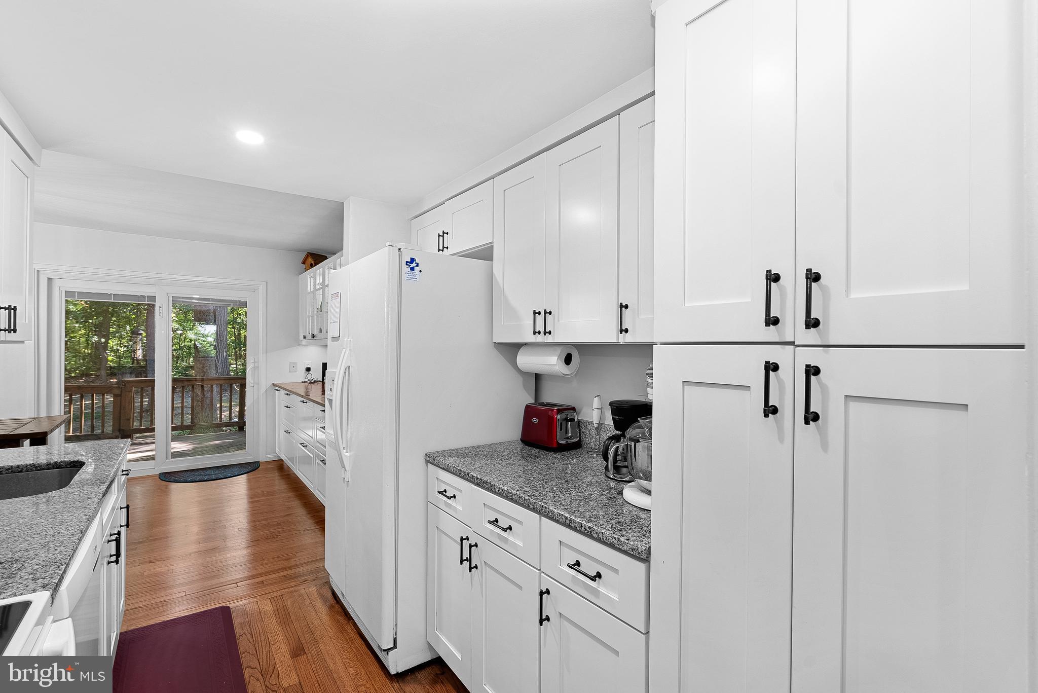 1629 Bentana Way Reston, VA 20190 - Photo 17 of 52 Gallery Image 17