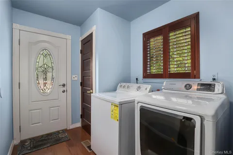 $1,525,000 | 63 Underhill Road, Scarsdale, NY 10583