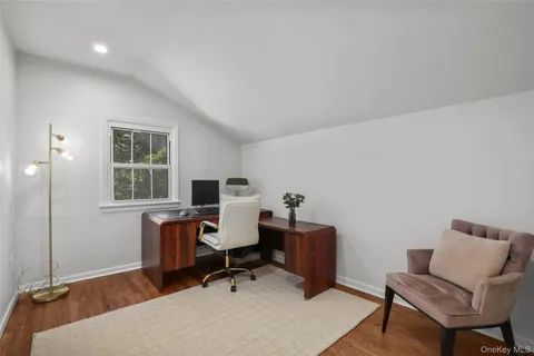 $1,525,000 | 63 Underhill Road, Scarsdale, NY 10583