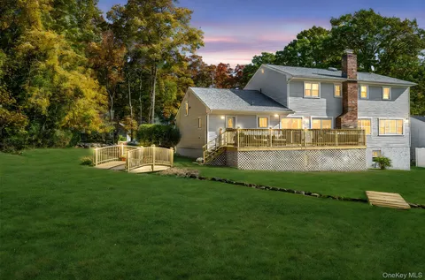 $1,525,000 | 63 Underhill Road, Scarsdale, NY 10583