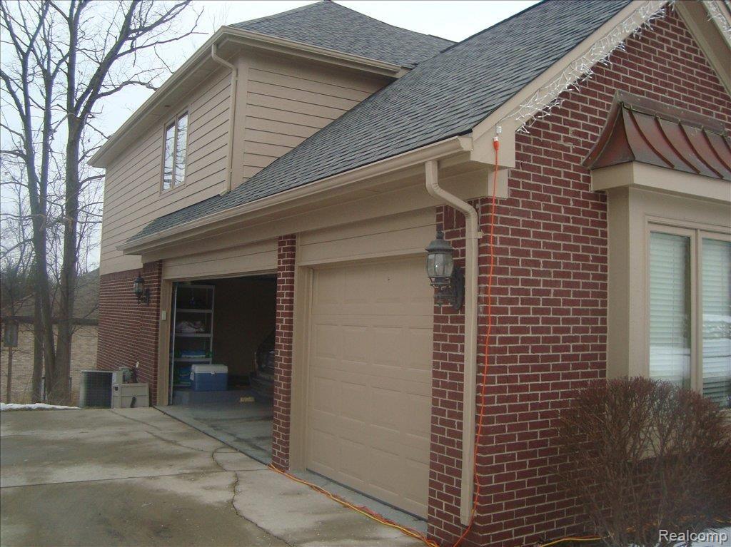521 Bloomer Ridge Drive Rochester, MI 48307 - Photo 10 of 12 DSC02209