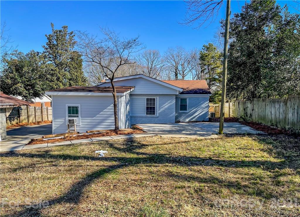 3939 Tillman Road Charlotte, NC 28208 - Photo 21 of 22