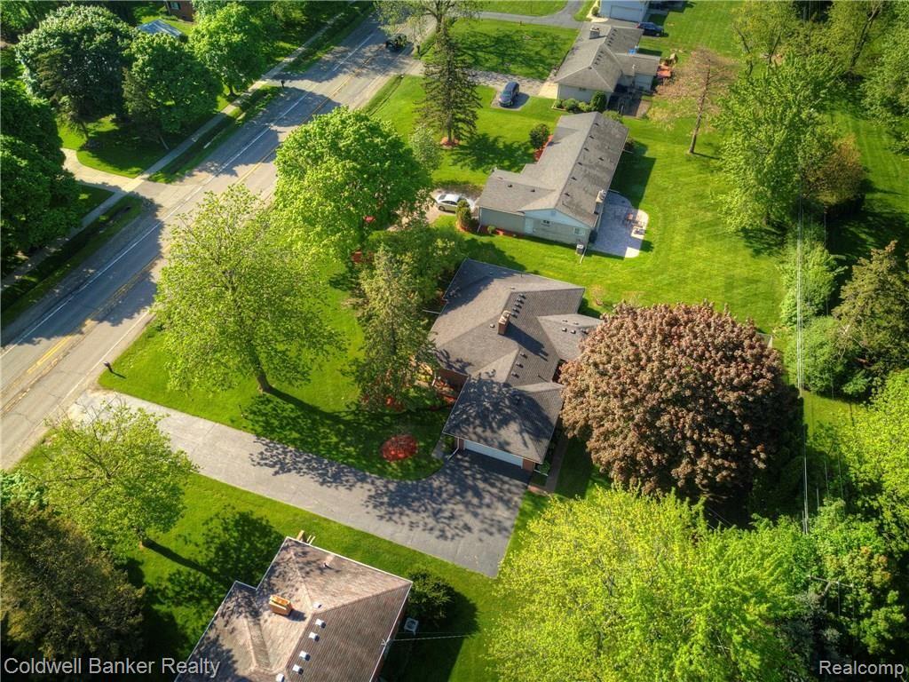 28341 Farmington Road Farmington Hills, MI 48334 - Photo 35 of 35