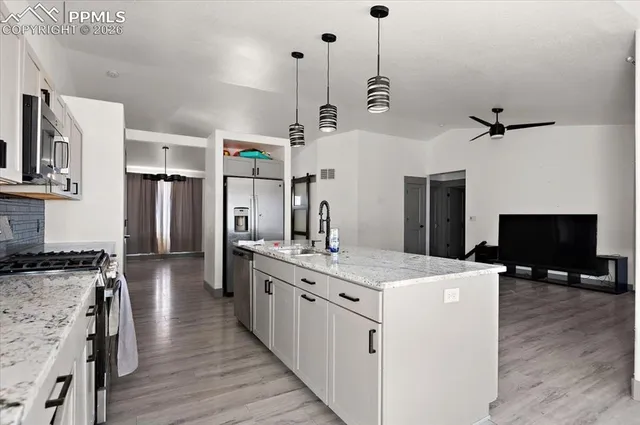 $375,000 | 1088 North Thorpe Drive, Pueblo, CO 81007