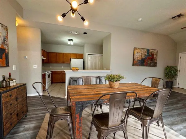 $467,500 | 1717 Constantino Circle, Unit A/B, Austin, TX 78745
