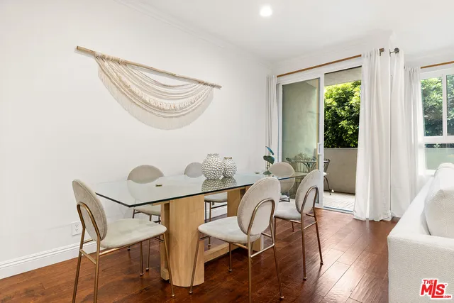 $1,099,000 | 12115 San Vicente Boulevard, Unit 207, Los Angeles, CA 90049