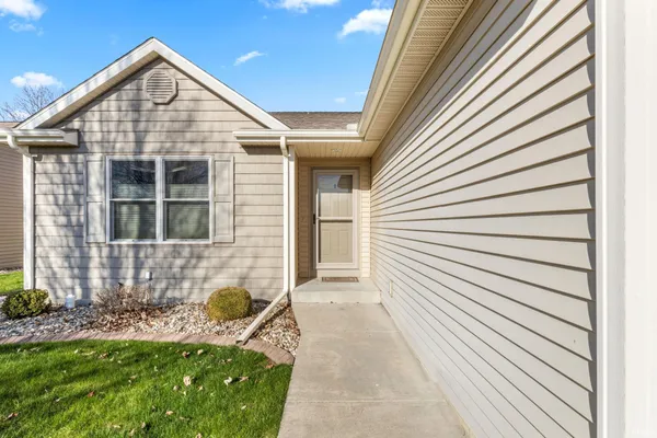 $259,900 | 1217 Park Meadows Drive, Goshen, IN 46526