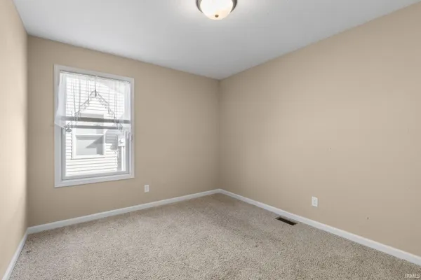 $259,900 | 1217 Park Meadows Drive, Goshen, IN 46526